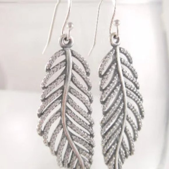 Pandora Jewelry - LIGHT AS A FEATHER Genuine PANDORA Dangle